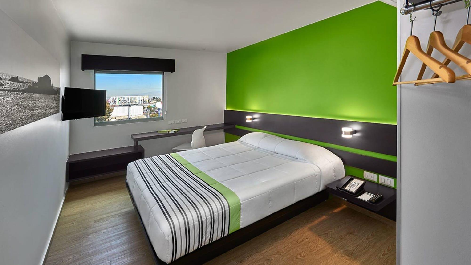 City Express Junior By Marriott Toluca Zona Industrial Eksteriør bilde